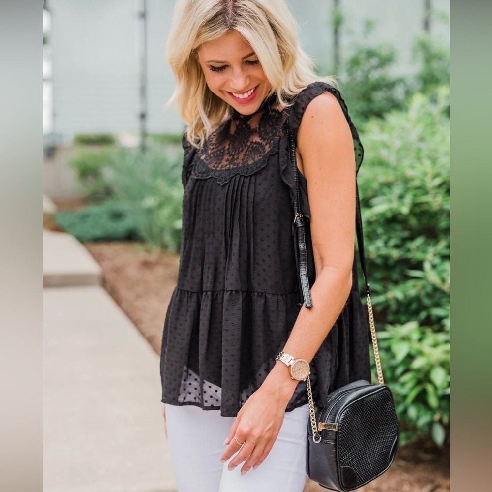 NWT Black Sleeveless Lace Detail Top M - Picture 11 of 16